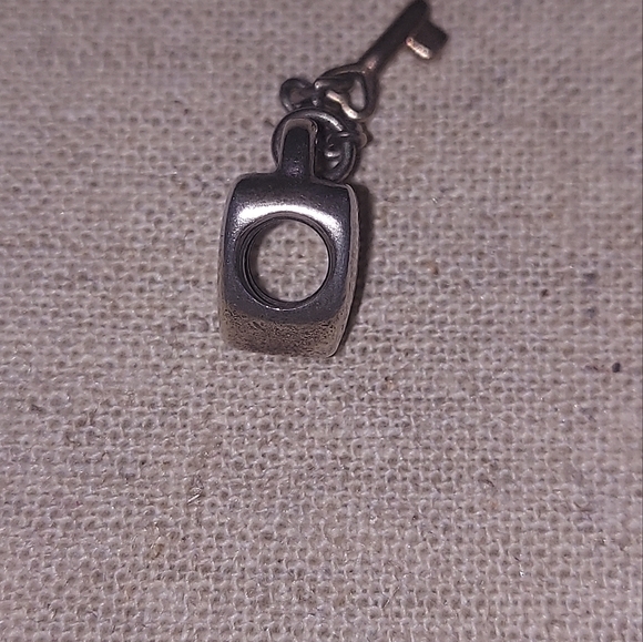 Pandora Bead - Picture 4 of 4